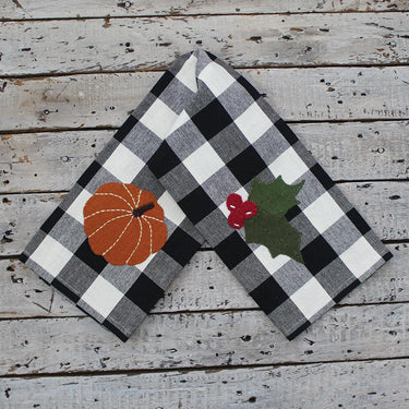 2 in 1 Buffalo Check Pumpkin, Holly Towel Set of two ET220019 - The Fox Decor